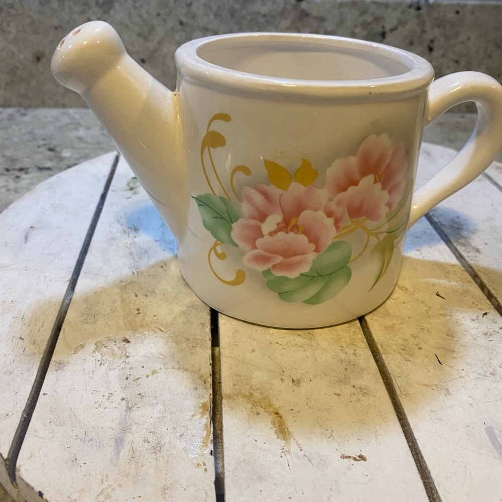 Floral Ceramic Watering Can‎